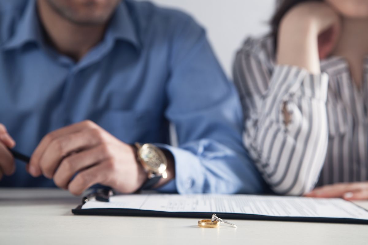 Getting Divorced While Pregnant